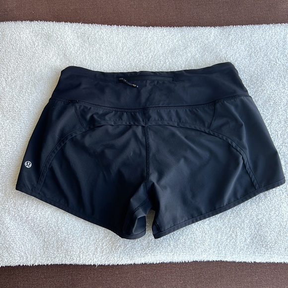 Lululemon Speed Up Black Shorts (Size 4) - Picture 4 of 6